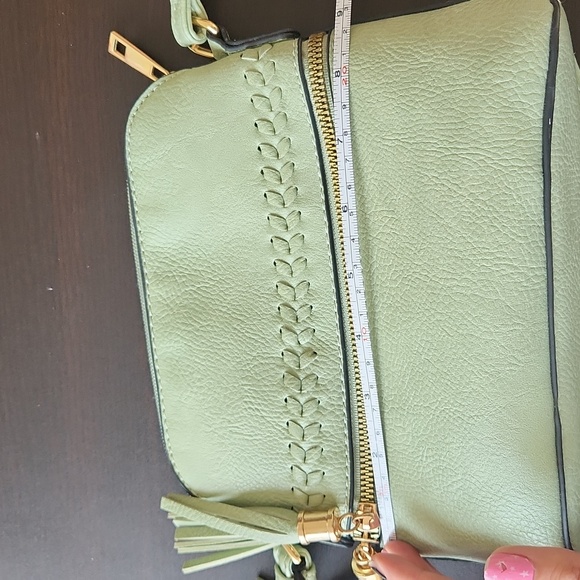 Deluxity Los Angeles, Vegan Green Purse, New - Picture 11 of 11